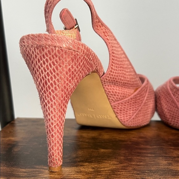 White House Black Market Pink Peep-Toe Heels - Picture 6 of 7